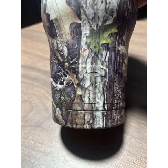 RTIC Stainless Steel Tumbler With Lid 30oz Camo Print BPA Free - Picture 2 of 8
